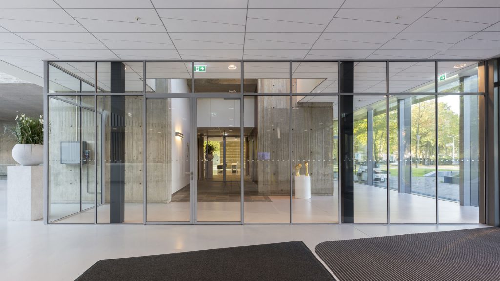 Smoke protection partitions in the dentist department of the Radboud University, Nijmegen, the Netherlands